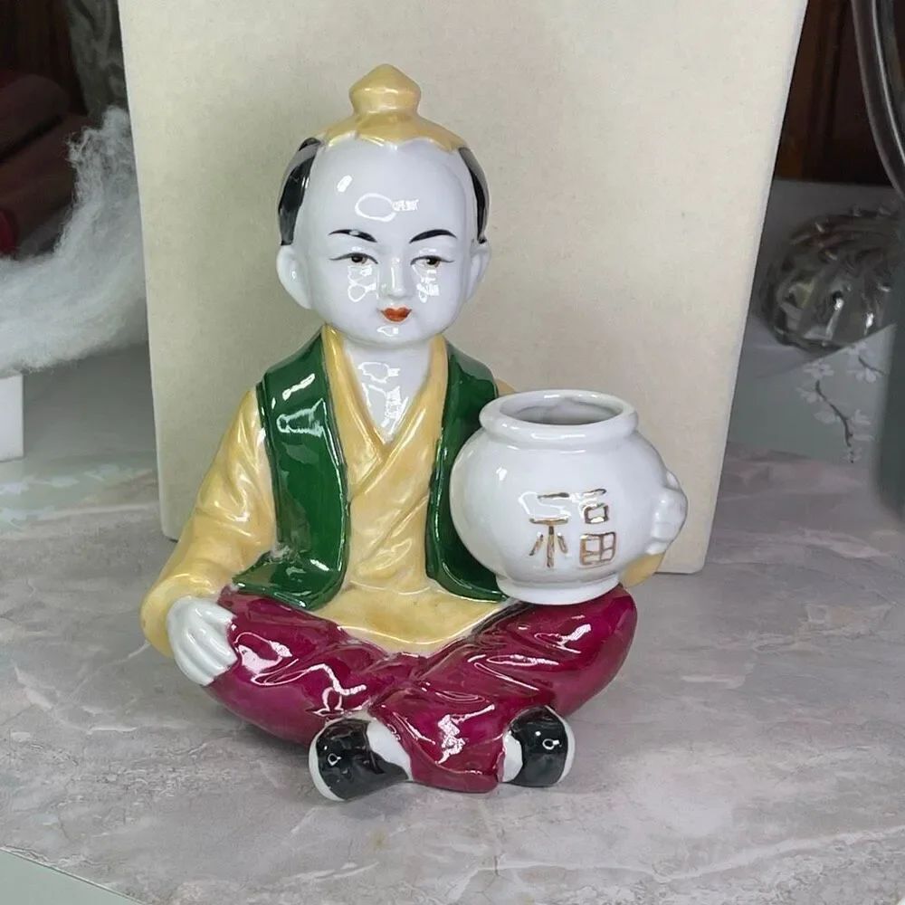 Vintage Japanese Peking East by Mann “Good Fortune “ pot figurine.